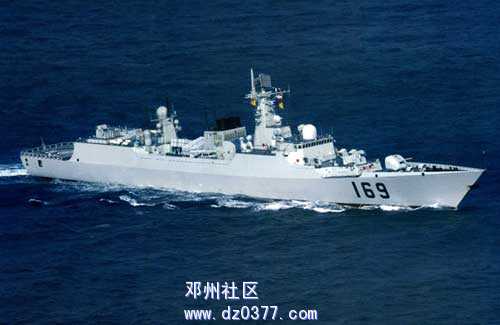 海军南海舰队装备的169号隐身导弹驱逐舰.jpg