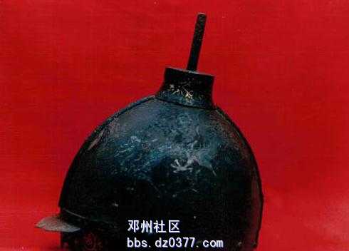 鎏金龙头盔.jpg