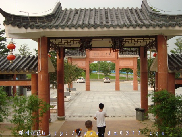 东莞松山湖的状元笔公园