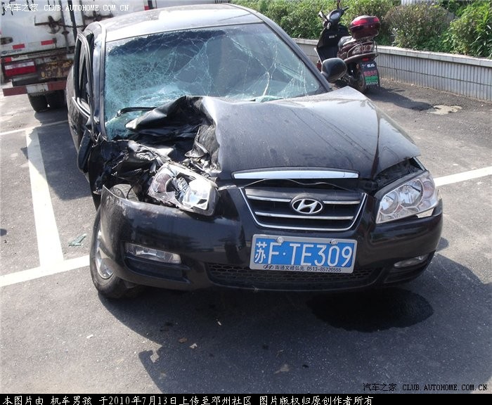 伊兰特刹车门.jpg