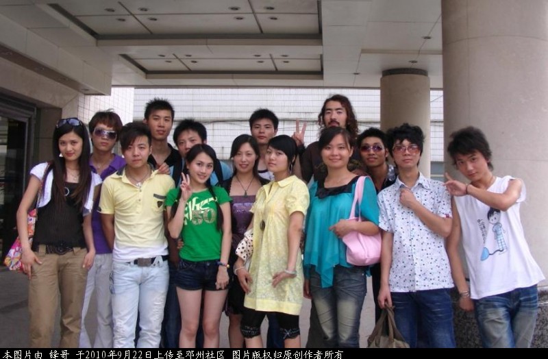 周子零3.jpg